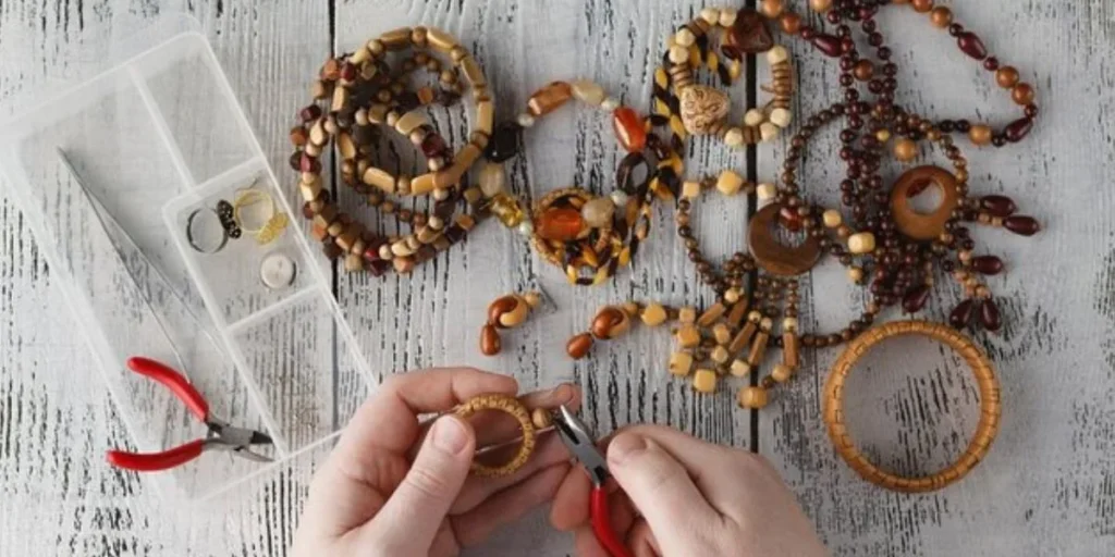 Handcrafted Jewelry & Accessories - Export Business Ideas