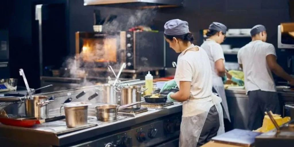 Cloud Kitchen Dark Store - Business Ideas in Bangalore